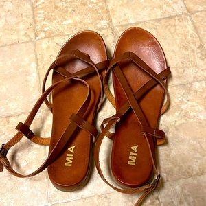 Mia, Size 11, Brown sandals